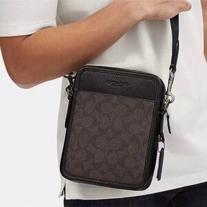 COACH Sullivan Crossbody In Signature Canvas UNISEX Men Crossbody Bag
